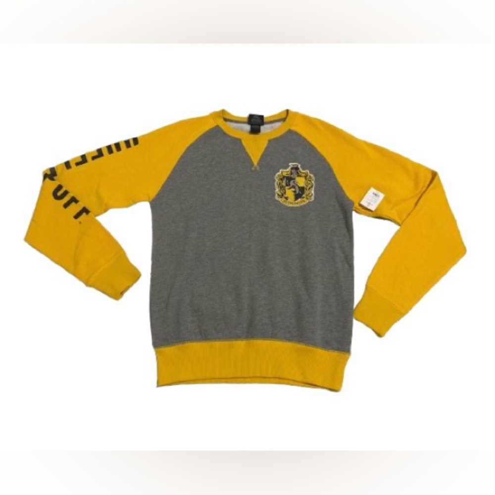 NWT Harry Potter Hufflepuff Sweatshirt Small Yellow Gray Crewneck Hogwarts